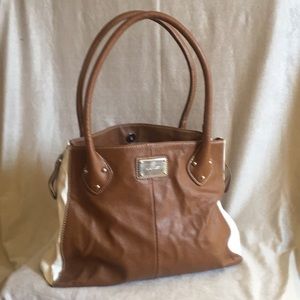 Nine West tan and white handbag
